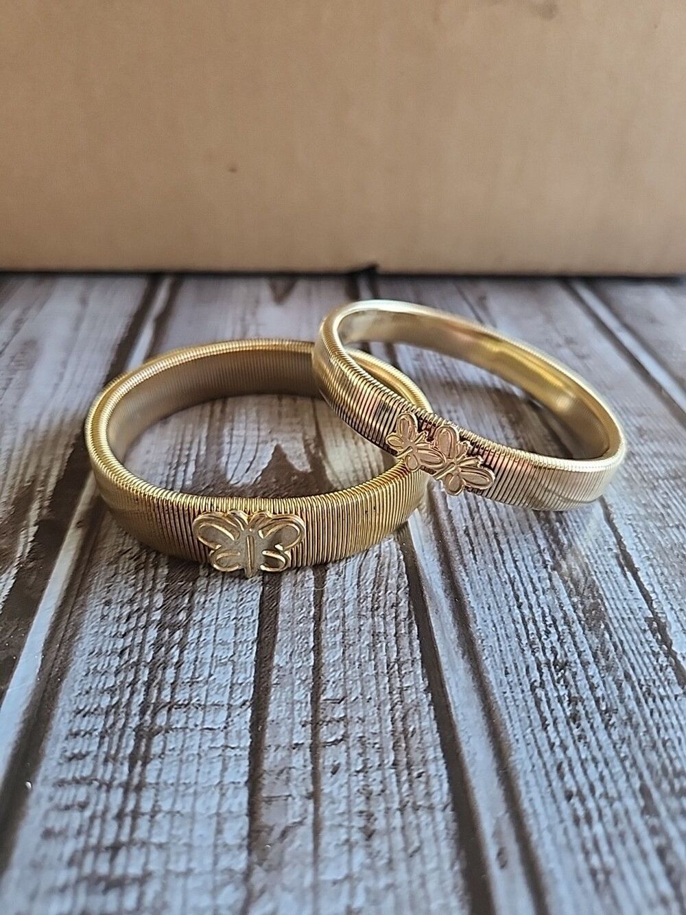 Vintage Gold Tone Stretch Bracelets 2 Count